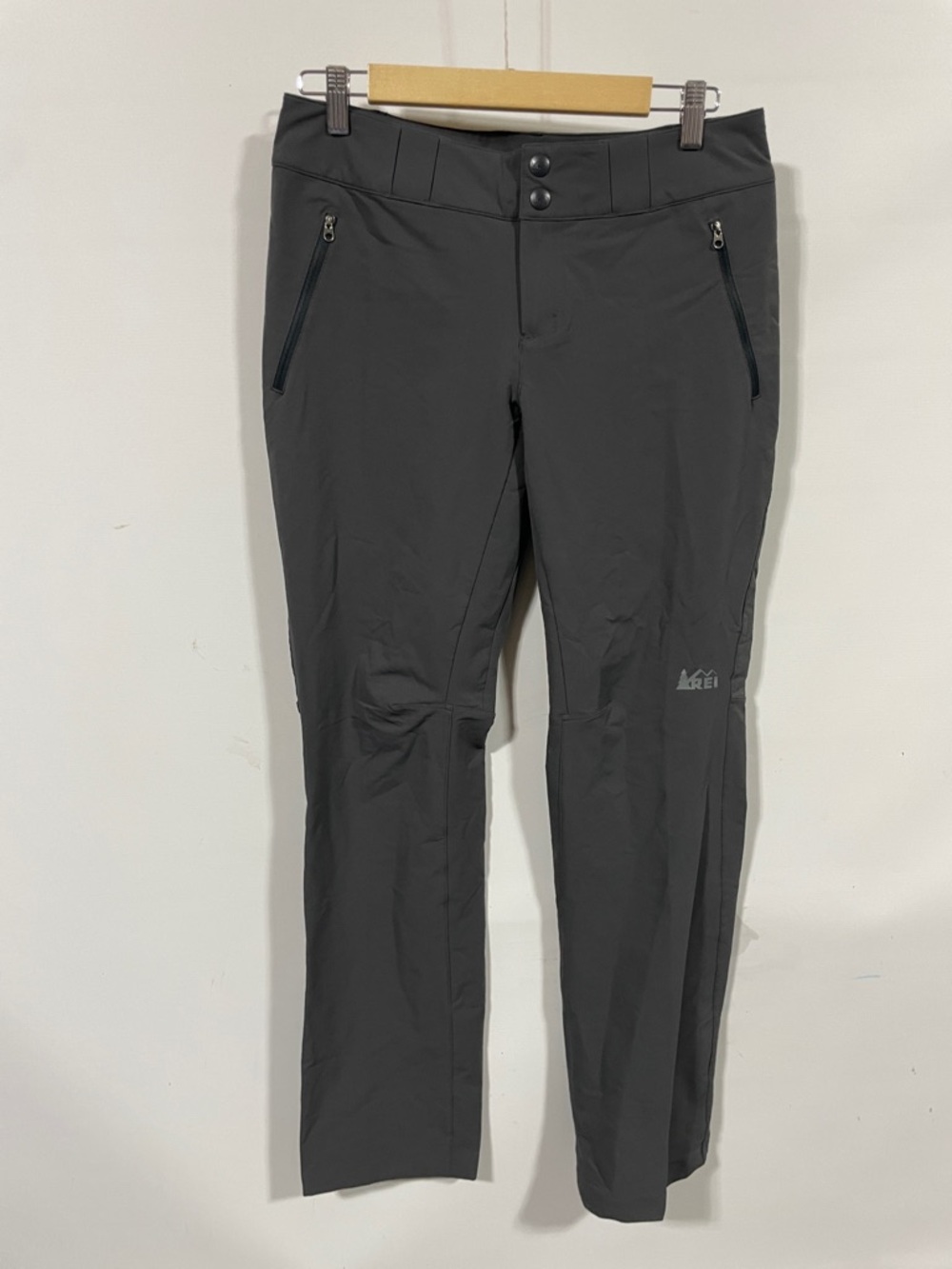 REI Black women’s Stretch Chinos with Zip Pockets